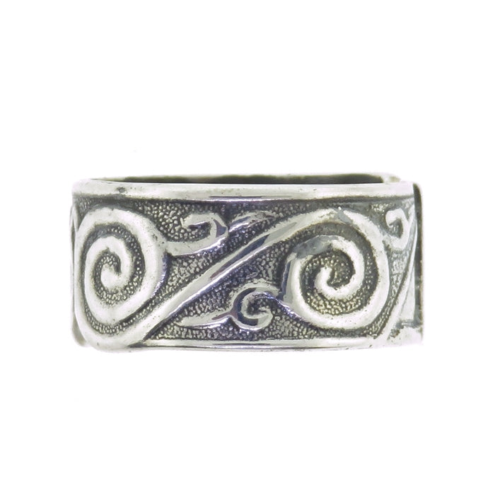 Tabra Silver Emboss Swirl Ring