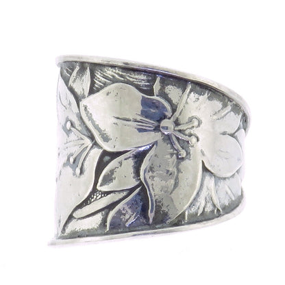 Tabra Sterling Silver Floral Emboss Ring